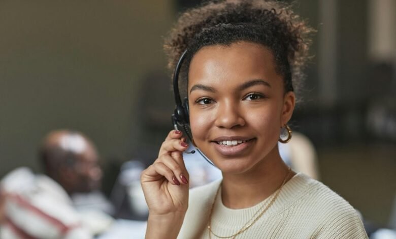 24 7 customer support hotline